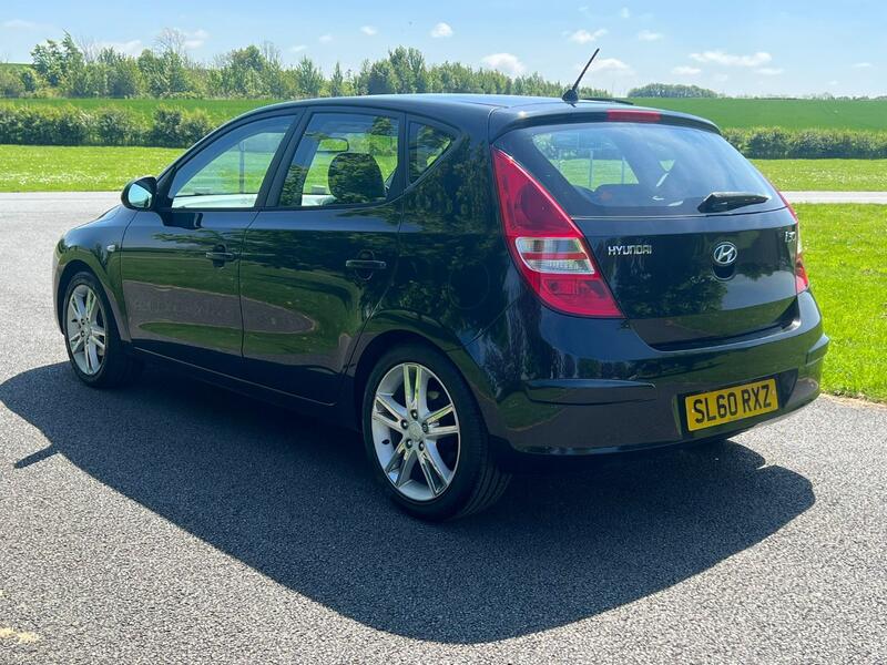 Used HYUNDAI I30 2010 Black in Royston, Cambridgeshire Royston Car Sales