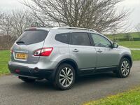 NISSAN QASHQAI+2