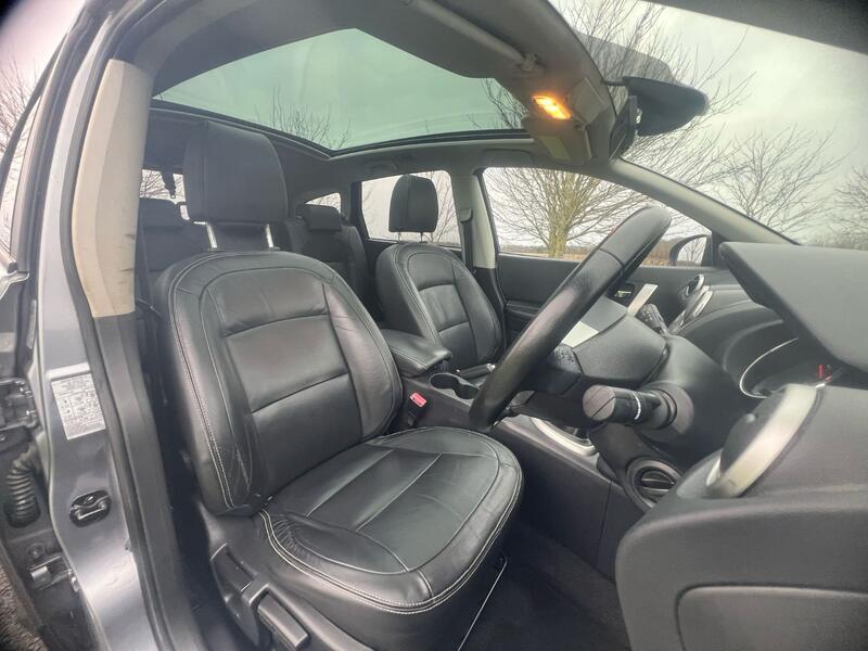 NISSAN QASHQAI+2