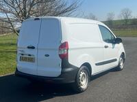 FORD TRANSIT COURIER